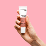 CUMLAUDE LAB CLX raminamasis drėkinamasis intymios higienos gelis su chlorheksidinu, 30 ml